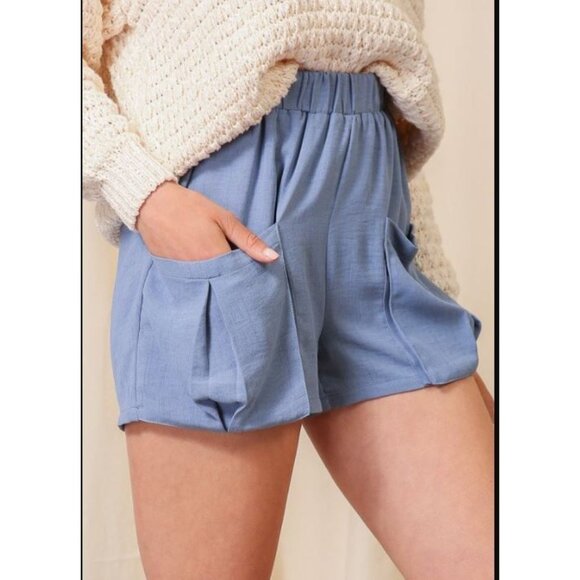 NWT Lumiere Women's High Waist Blue Shorts size Small - Picture 3 of 4